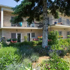  Apartment Ursic Croatia