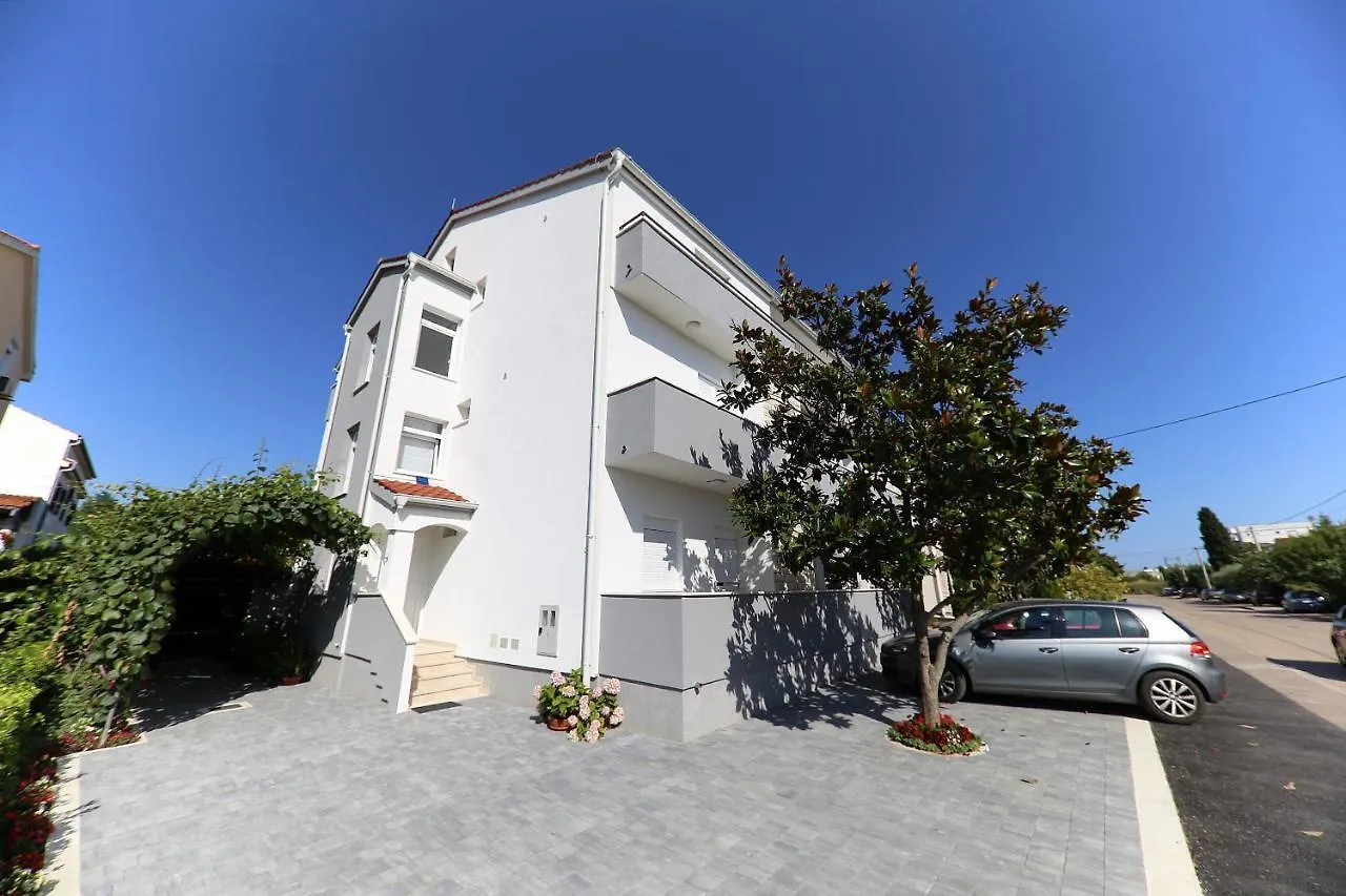 Apartments Doris Zadar 0*,  Croatia