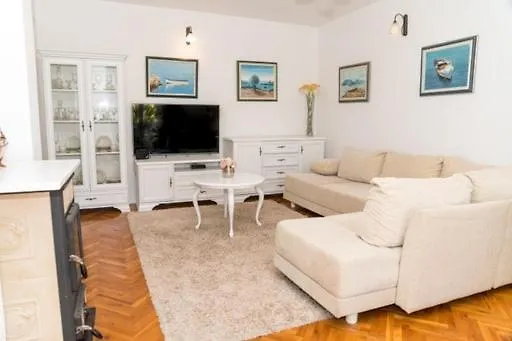 Apartments Doris Zadar