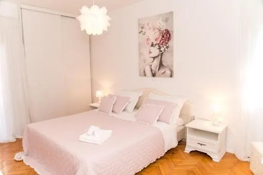 Apartments Doris Zadar